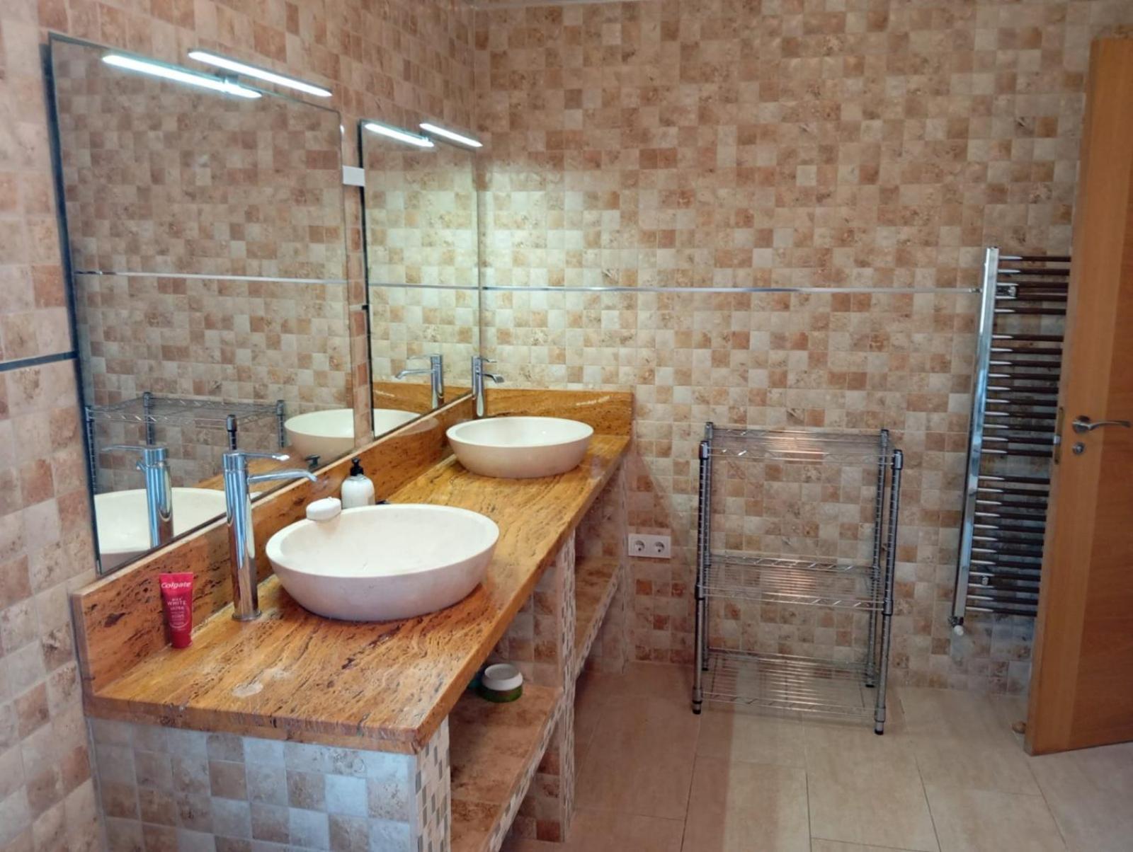 Villa 4 Bedroom In Benalmádena
